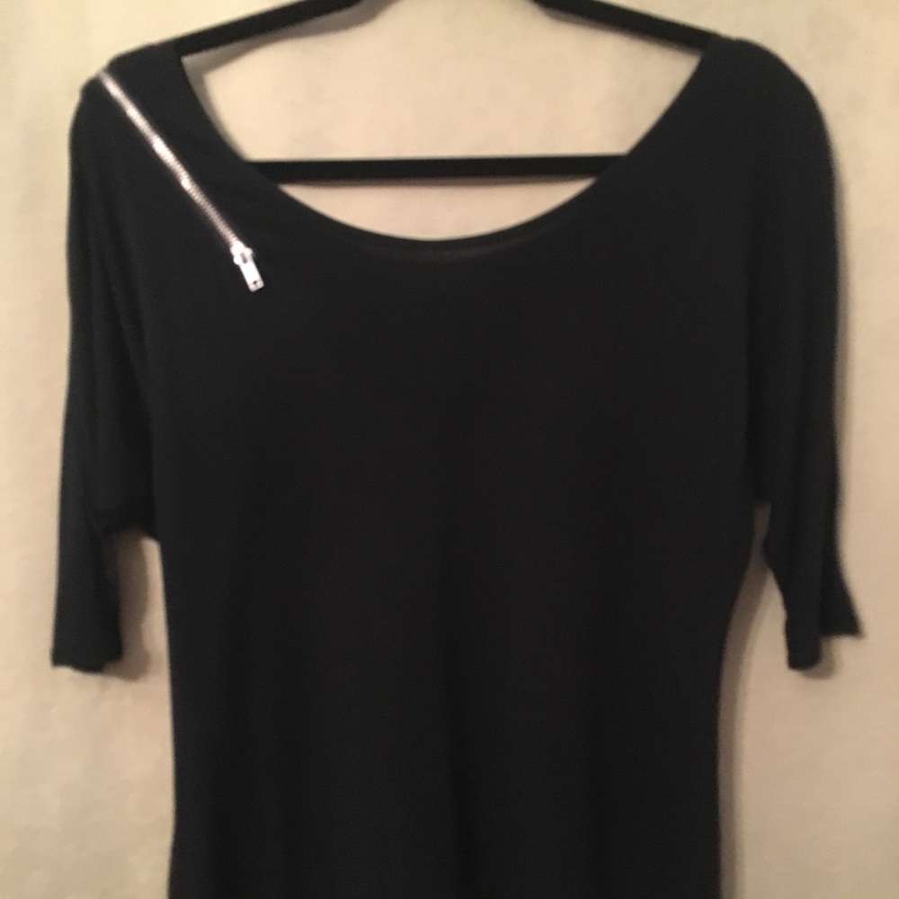 Lori Michaels Black Knit Top